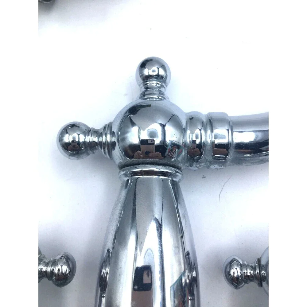 Pfister Bronson Bathroom Sink Faucet Polished Chrome LG48-BS0C Good Condition